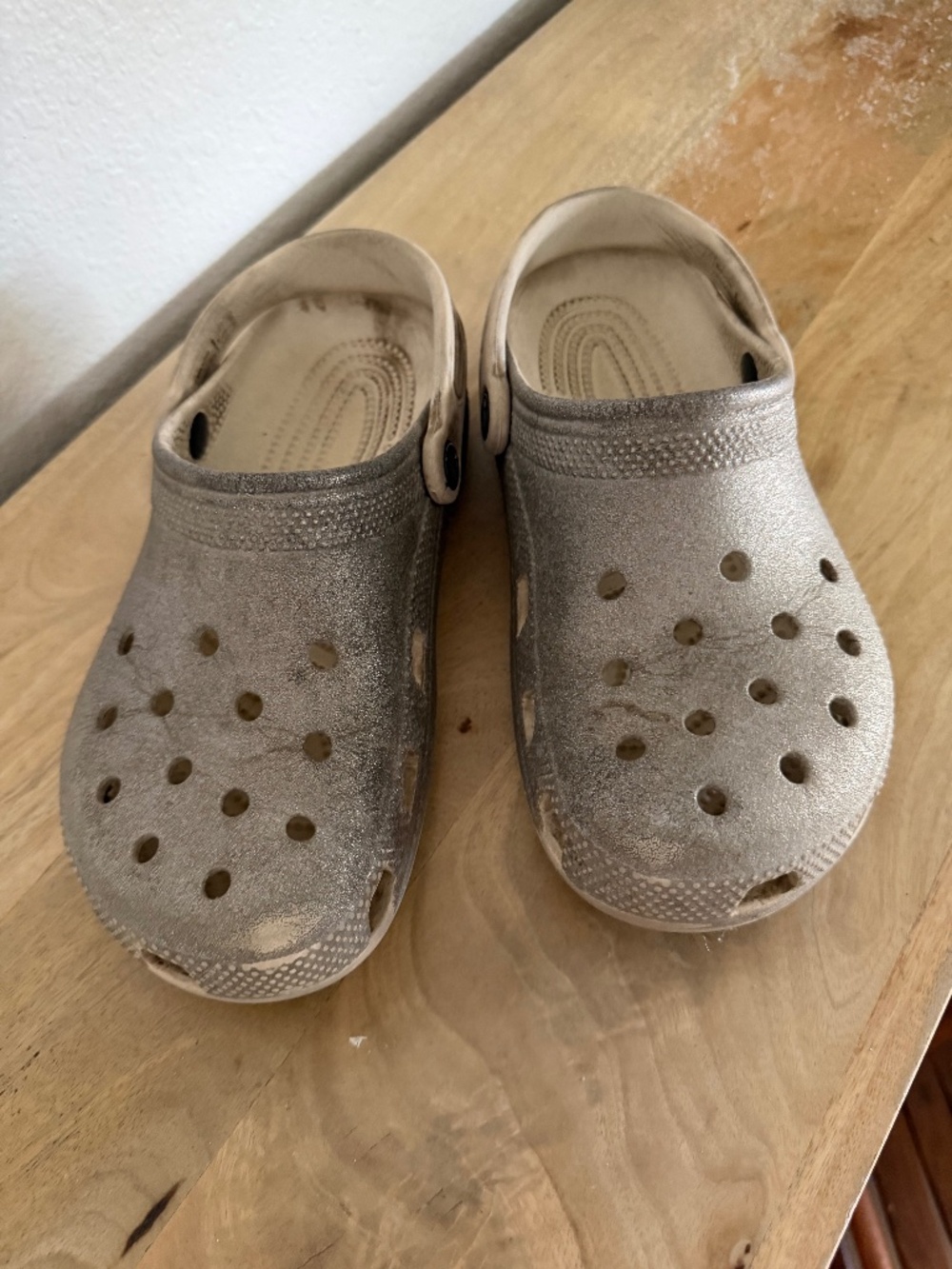Crocs J 6 silver